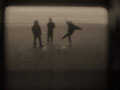 옹졸하게 바라본