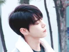 넌 걔 좋아하면서 왜 고백 안 해?