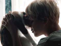 아이스 아메리카노에 시럽 펌핑 일곱 번 2