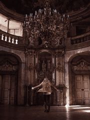 눈 떠보니 충무문화회관 원탑 주연이 됨