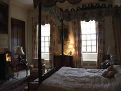 혼자 울음을 삼켜야했던 그날