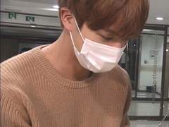 선배 얼굴에 김 묻었어요 TALK