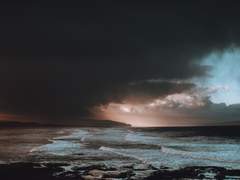 매버릭 해변에서