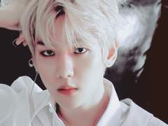 [변백현] 고생길 걷기 싫어 스스로 폭군 서브 남주의 후궁이 되었다 4.