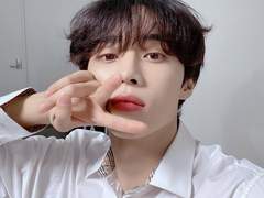 1 . 학교 나와 김선우