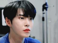 정재현을 살짝만 깨물어볼게요