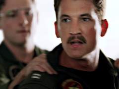 나는 네 여자친구가 아니야