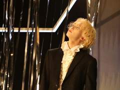 [홍윤] 로벨리아 49-자유와 불신