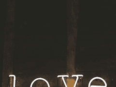 1화. 갑부 제이의 망명