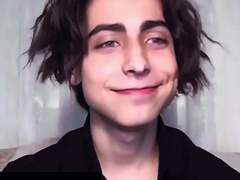 [인물] 매력적인 제스츄어