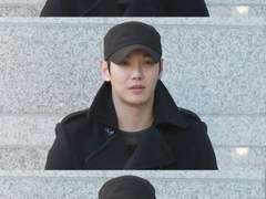 코로나 줌 회의하는데 조원 한 명이 캠 안 켜는 썰