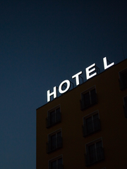 타로+글 커미션 [호텔에 갇히다]