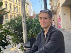 여행 가서 만난 정재현