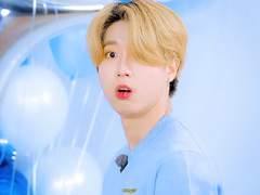 외계인이 내려와 하는 말 2