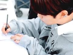 아주 지루한 우정 / 01