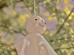 당신은 나를 인간으로 낳아 벌레로 키웠다.