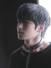 Reveal : 드러내다 