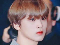 사랑받지 못하는 홍일점.(5)