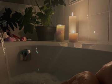 인어가 되고팠던 소녀는