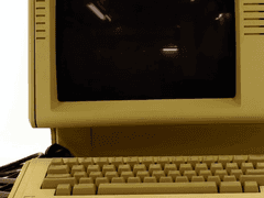 잠 못 드는 밤들 지나간 시간 그리고 해묵은 사랑