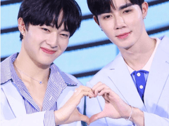 Be my boyfriend . 31