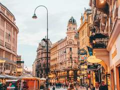 [라이트/여행] 현대, One Hundred percent of melody (2p)