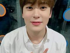 재현 & 여주 인스타 파해치기 ✌🏻