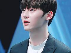 완전 이상한 황민현 上
