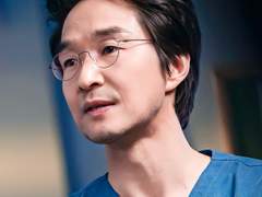 낭만닥터 김사부3, 김사부 보정