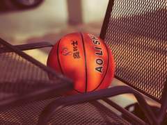 가장 찬란히 타오를 때를 기다리며