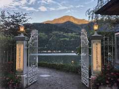 [1부] 센터에서의 일 EP