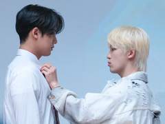 넥타이 매주는 애인