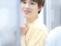 겉은 촉촉한데 속은 바삭해요