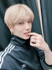 꼬맹이가 남자로 보여도 되는 거임? 박지성도?