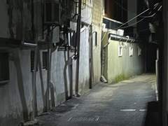 오늘도 이 자리에서 빛나는