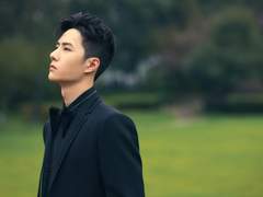 B와 D사이의 C 下