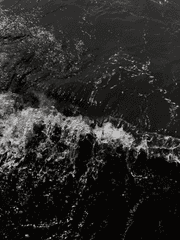 墨海 ; 검은 바다