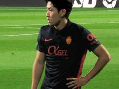 이강인이랑 개같이 싸우고 헤어졌다가 사고난 여친때문에 자연스레 재회한 재회물 보고싶다.