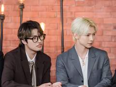 깊고 따뜻한, 그리고 푸르른