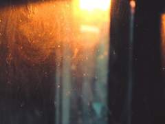 생각해 우리가 마주친 그 순간이 기적이었음을*