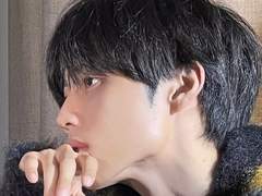 네가 한 거라곤 날 슬프게 한 거, 그게 전부야