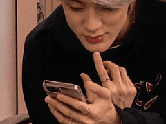 수인과 한 집에 살기**