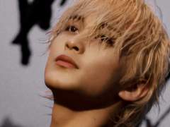 다 썩어버린 마음이 물 위에 떠올랐어