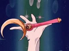 소년은 가슴에 비밀을 품고 있다