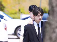 만나선 안 될 사람 19