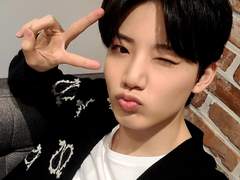 트레저Treasure 준규 사주