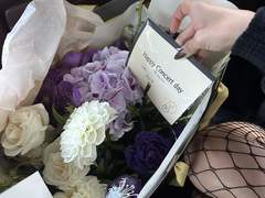 커플 싸움은 칼로 물베기