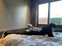 今天也谢谢你的爱，金泳勋