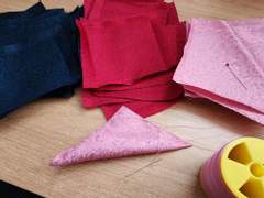 뭔가 만들고 있습니다 :)