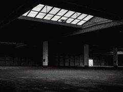 나이밧슈 / 도주